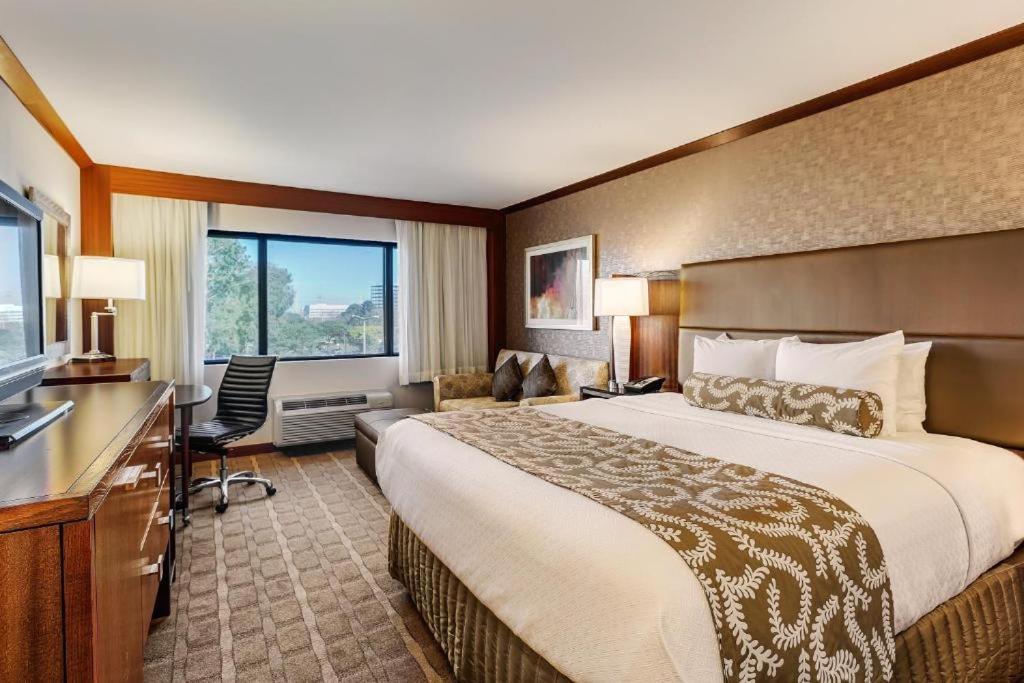 Crowne Plaza Hotel Foster City-San Mateo By Ihg מראה חיצוני תמונה